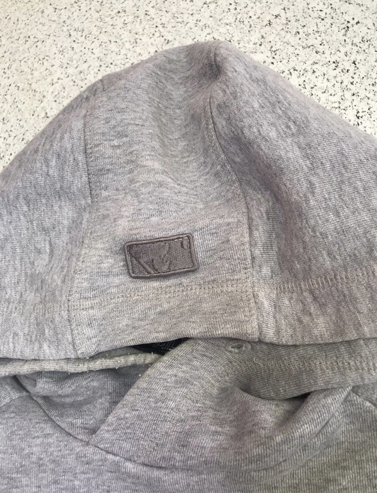 MLB × Vintage STEAL💥 MLB Red Indian Baseball VTG Hoddie 🔥 Size US L / EU 52-54 / 3 - 4 Thumbnail