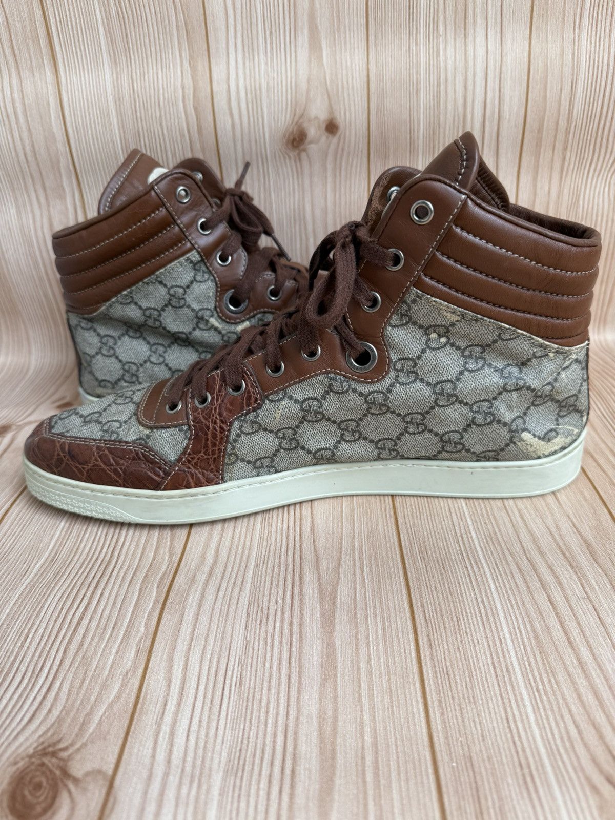Gucci Crocodile trim Monogram sneakers Size US 12 / EU 45 - 15 Thumbnail