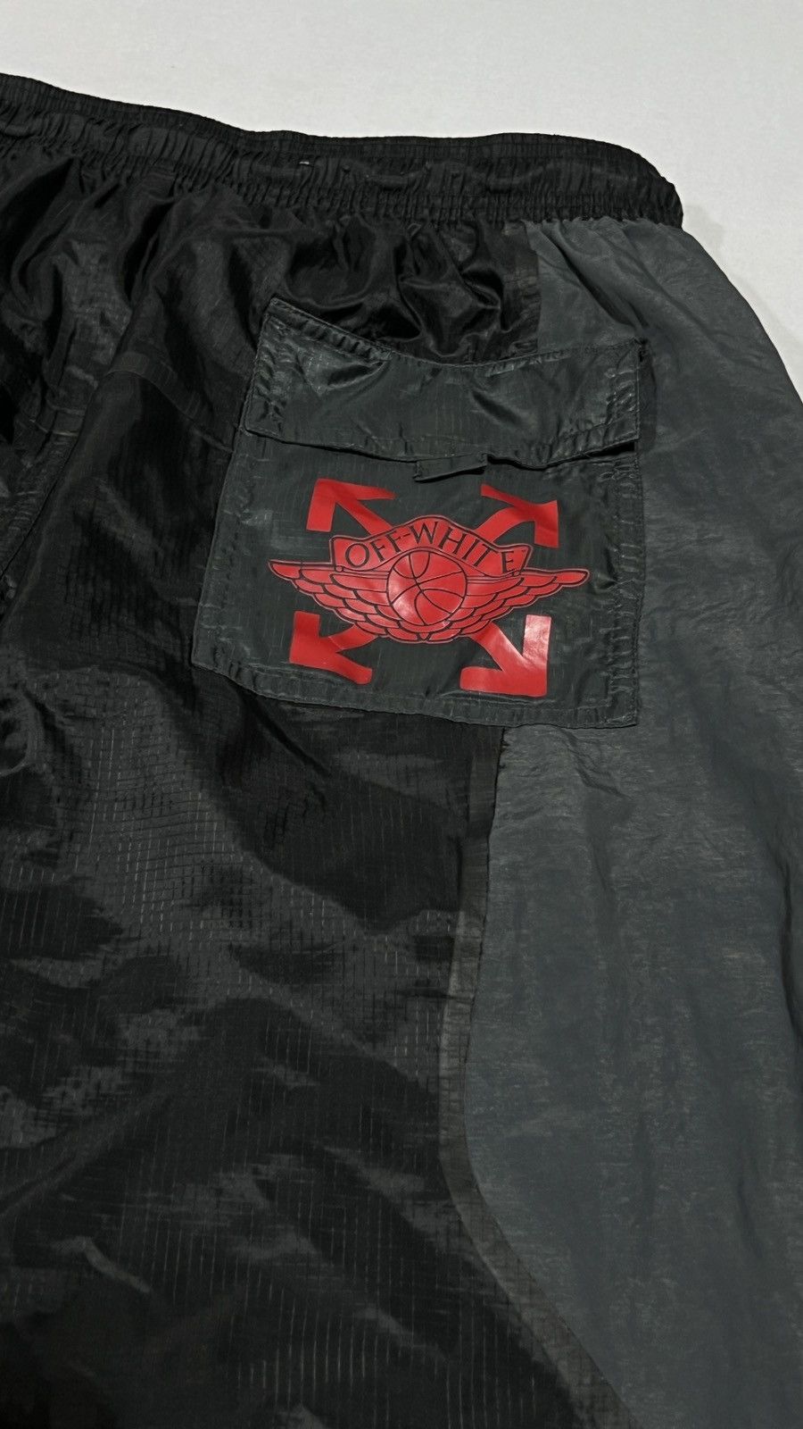 Jordan Brand × Off-White Jordan x Off White Sweatpants Size US 34 / EU 50 - 15 Thumbnail