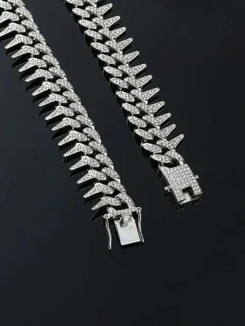 Jewelry × Vintage Retro Punk Rhinestone Silver Necklace Chain Square Size ONE SIZE - 3 Thumbnail
