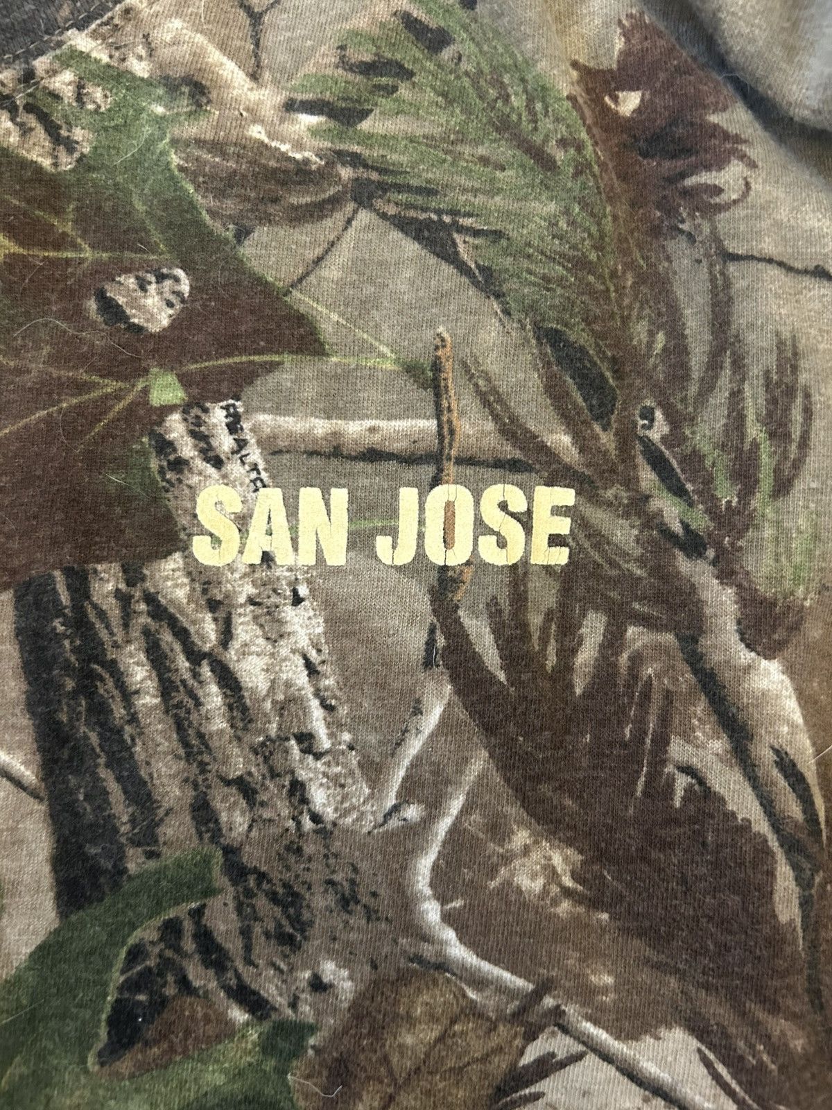 Kanye West Saint Pablo 2016 Camo General Admission Tour Tee Size US L / EU 52-54 / 3 - 3 Thumbnail