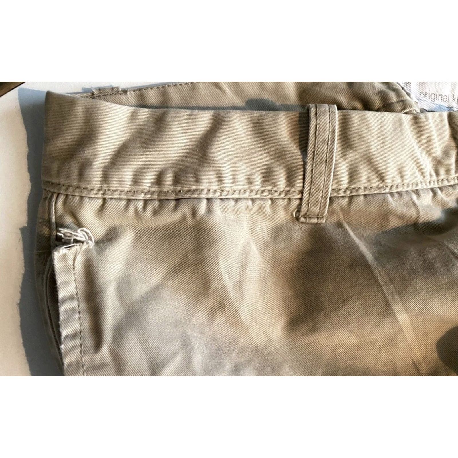 Gap GAP Original Khaki Pants 33x30 Flat Front 100% Cotton Casual Chino Men’s Pants Mens Beige Front Flat Front Cotton Khakis 33 30 Vintage? Size US 33 - 6 Thumbnail