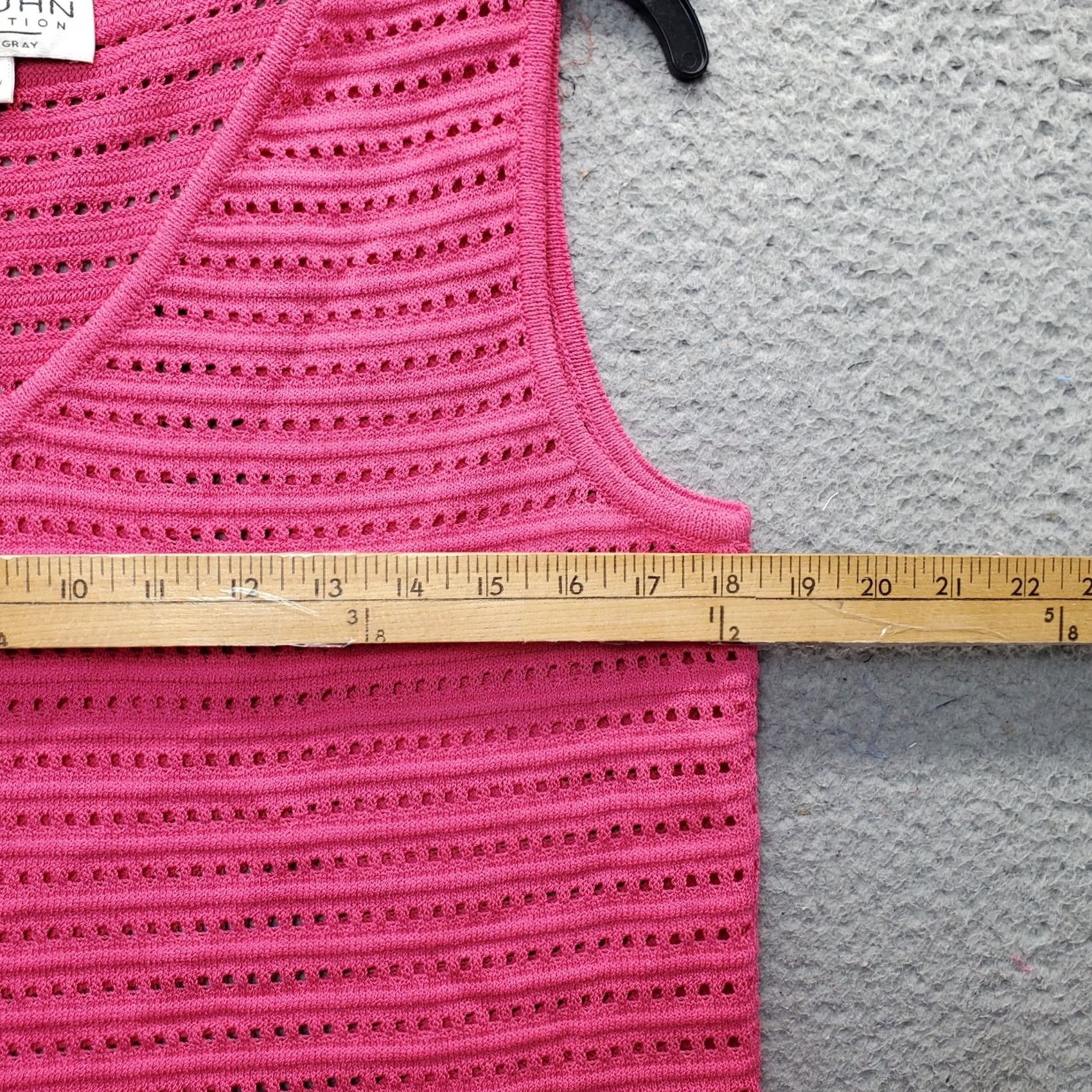 St. John St. John Womens Vest Shirt M Pink Sleeveless Pullover Knitted Knit V-Neck Casual Travel Ready Size M / US 6-8 / IT 42-44 - 4 Thumbnail