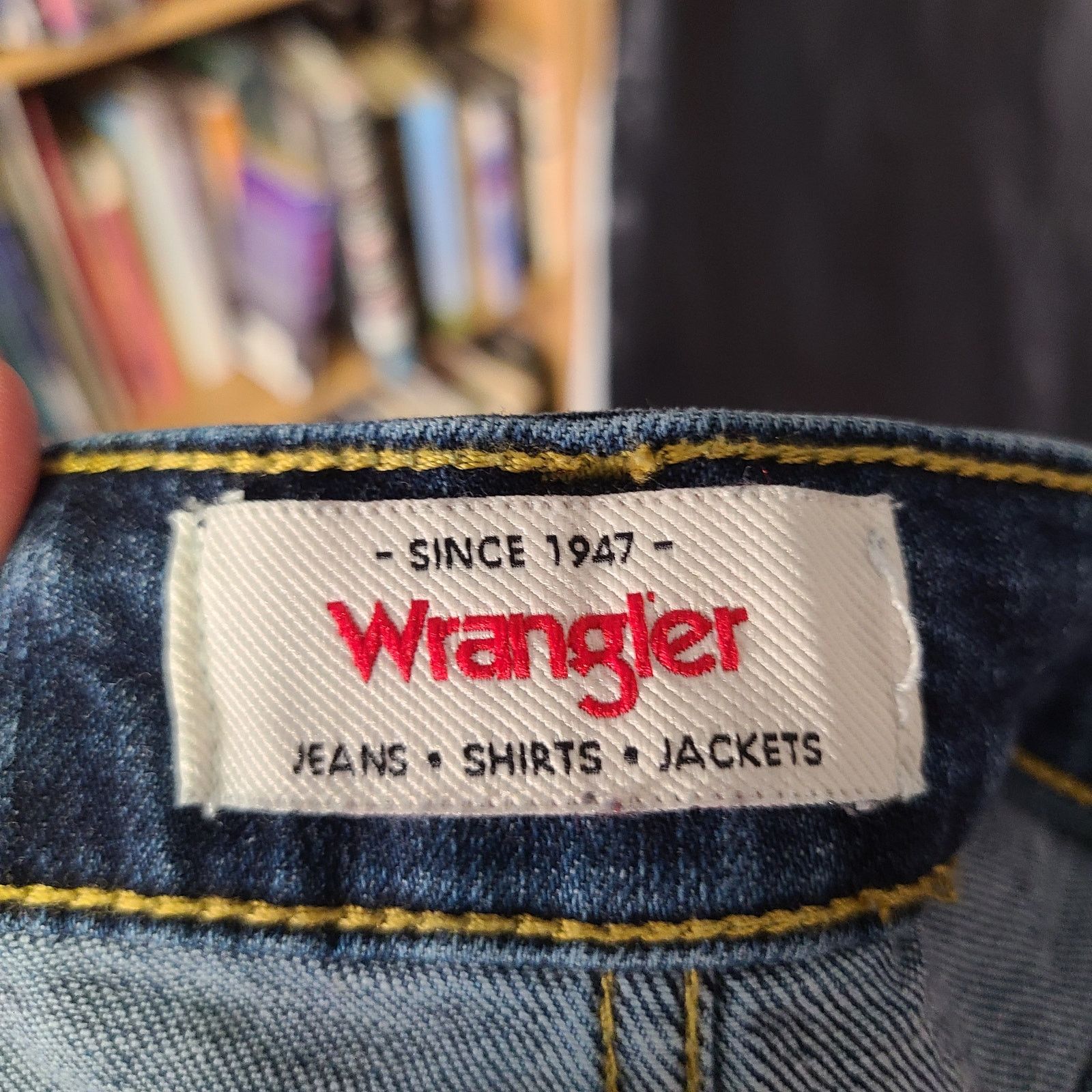 Wrangler Wrangler dark blue high-rise true straight crop size 12 Size 34" / US 12 / IT 48 - 8 Thumbnail