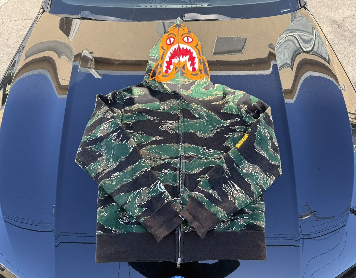 Bape A Bathing Ape Bape Zip Hoodie Size US L / EU 52-54 / 3 - 3 Thumbnail
