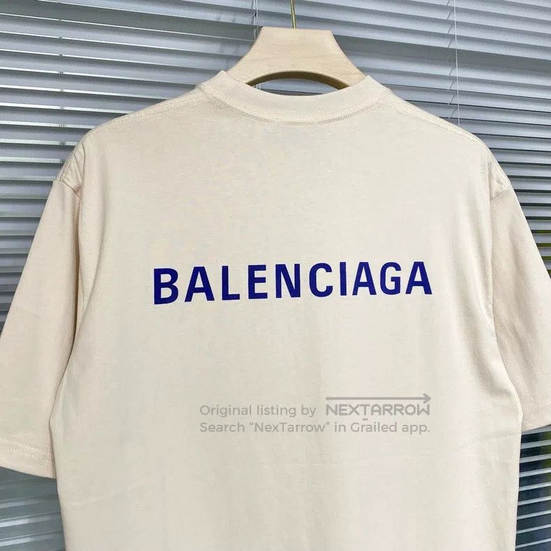 Balenciaga Balenciaga Short-sleeve T-shirt with front and back letter Size US XL / EU 56 / 4 - 5 Thumbnail