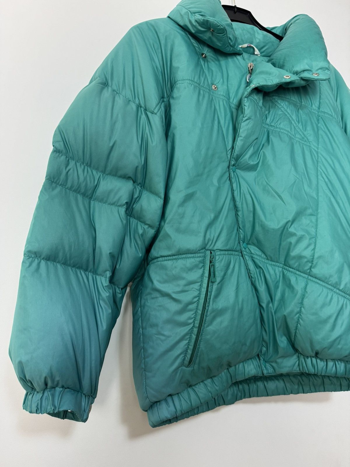 Moncler Vintage Rare 90s Moncler Puffer Jacket asymmetrical button Size US M / EU 48-50 / 2 - 6 Thumbnail