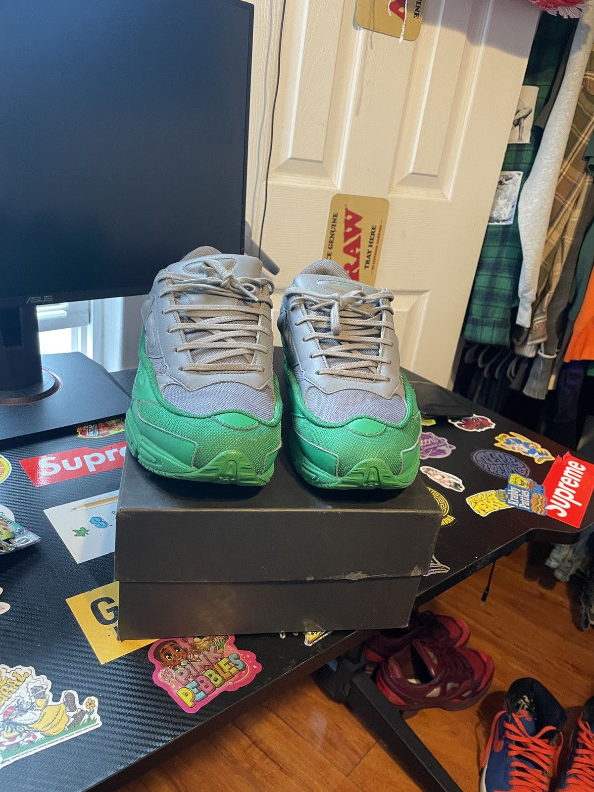 Adidas × Raf Simons Raf Simons Ozweego Size US 12 / EU 45 - 2 Thumbnail