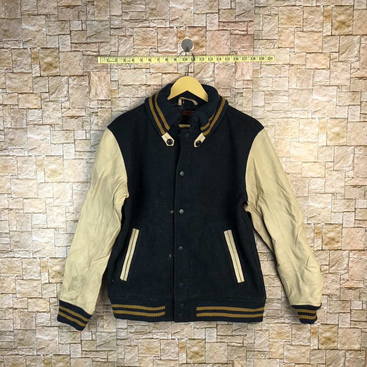 Beams Plus × Vintage Beams Brown Bombers varsity Jacket #A828 Size US M / EU 48-50 / 2 - 1 Thumbnail