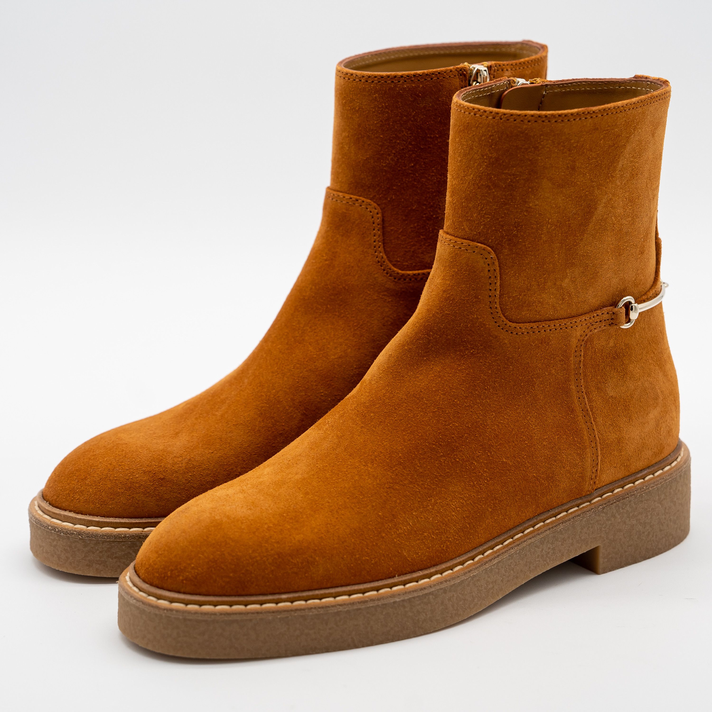 Gucci 40G Gucci Slim Horsebit Brown Suede Ankle Boots Booties Size US 10 / IT 40 - 1 Thumbnail