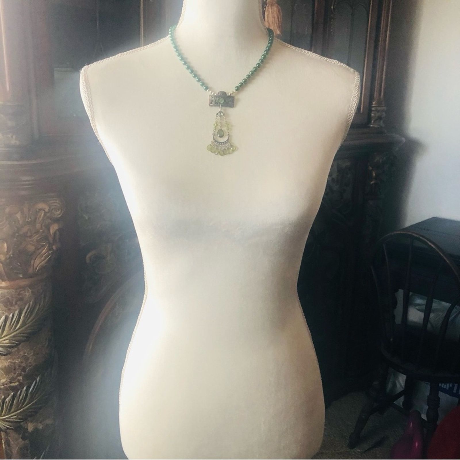 Handmade Handcrafted repurpose faceted peridot crystal Pearl necklac Size ONE SIZE - 6 Thumbnail