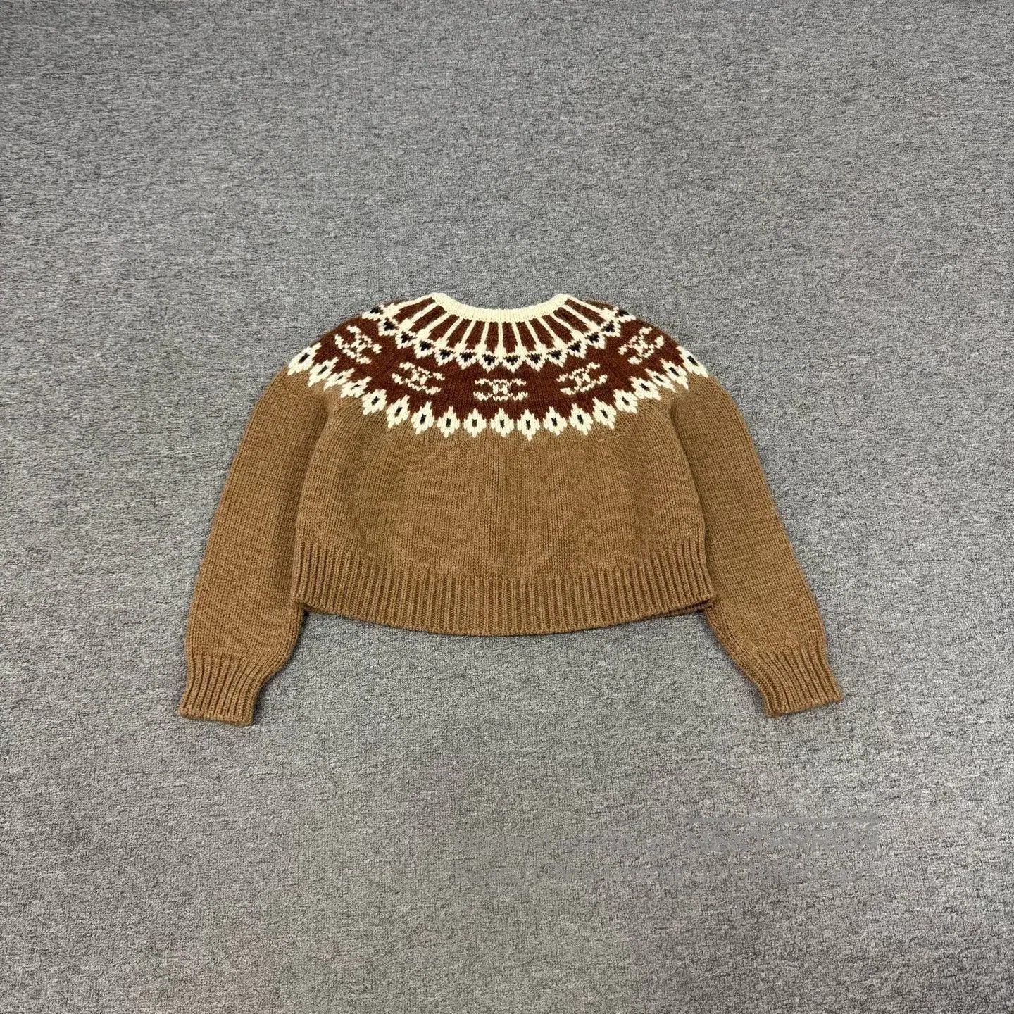 Celine CELINE Fair Island jacquard round-neck short knit sweater| Size XS / US 0-2 / IT 36-38 - 2 Thumbnail