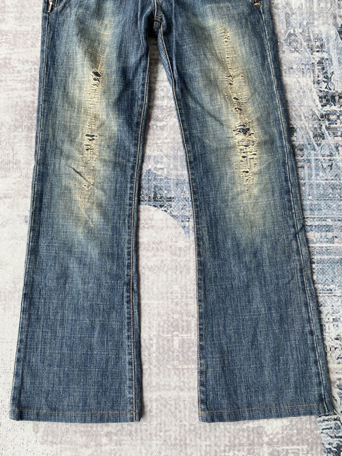 Japanese Brand Vintage Rifle Jeans Distressed Flared Denim Size US 31 - 5 Thumbnail