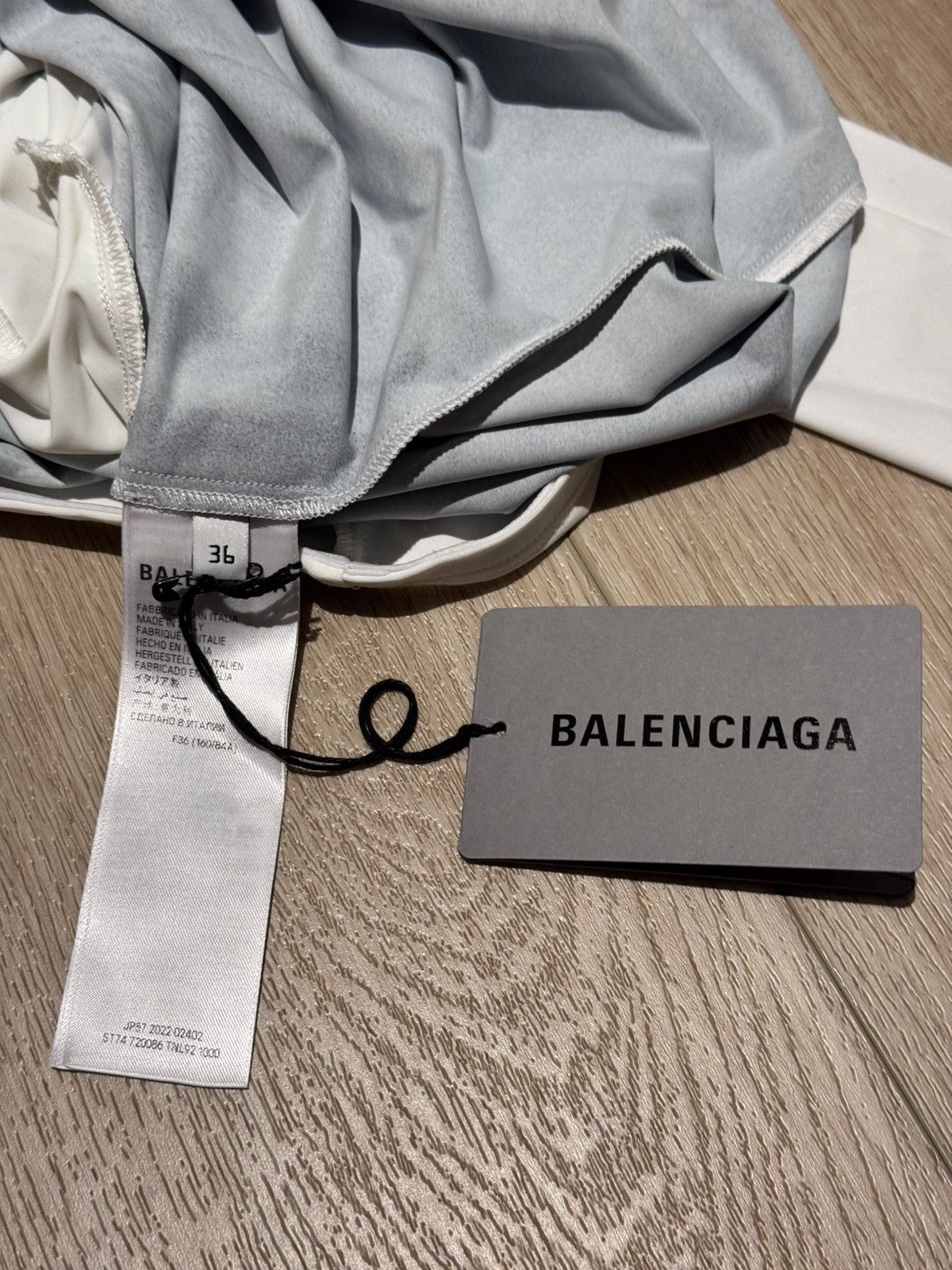 Balenciaga Balenciaga Lace Top Print Long Sleeve T Shirt Size XS / US 0-2 / IT 36-38 - 4 Thumbnail