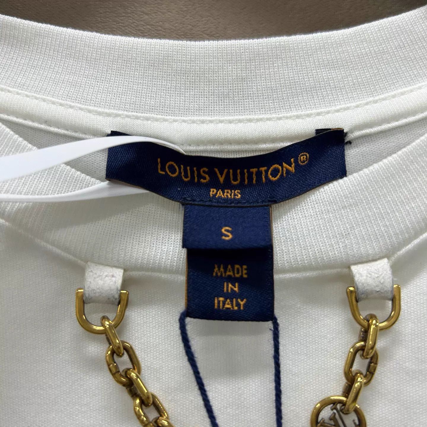 Louis Vuitton Louis Vuitton NWT white short-sleeve tee S Size S / US 4 / IT 40 - 3 Thumbnail