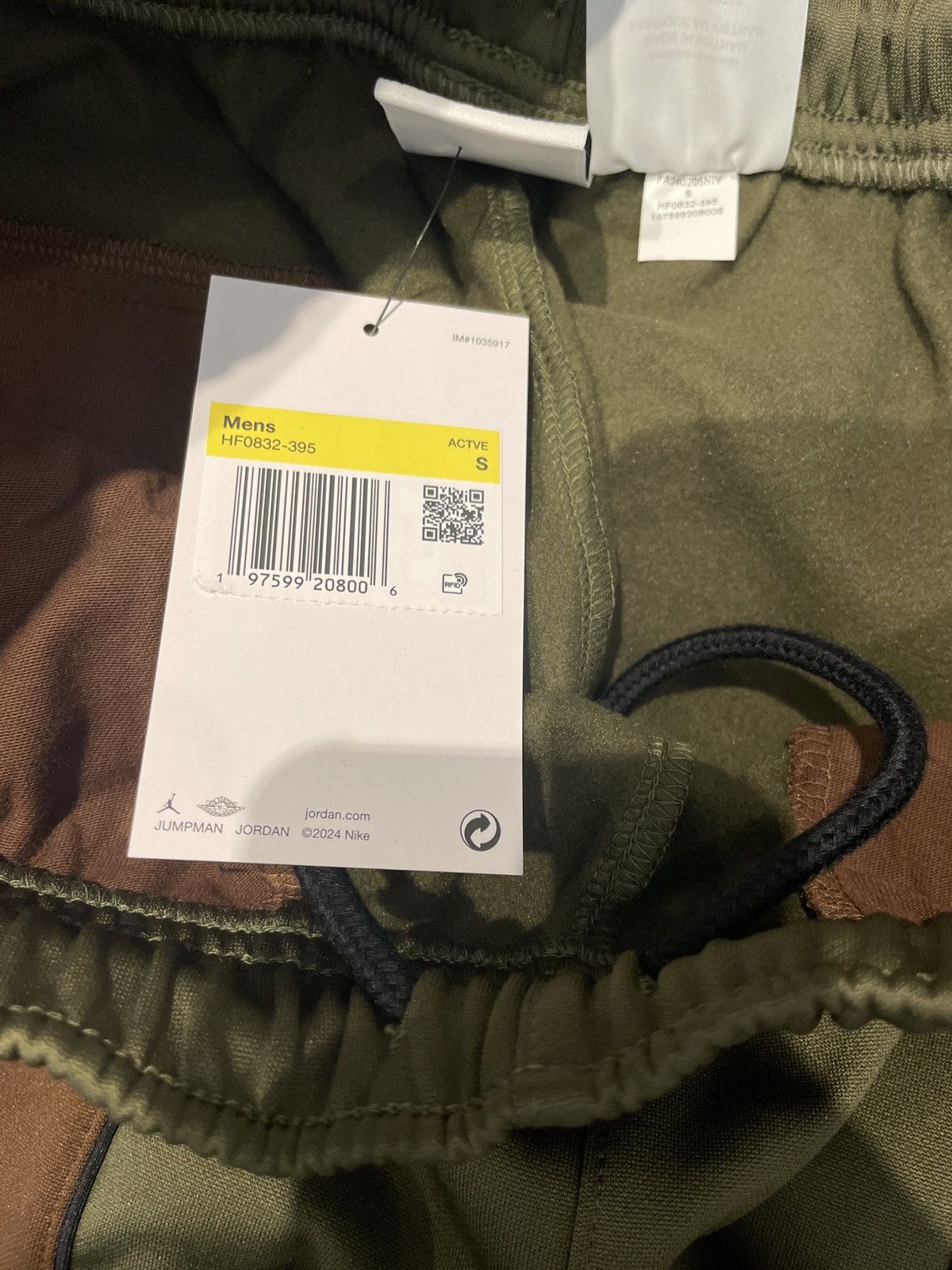 Jordan Brand × Supreme Supreme x Jordan Track Pants Olive Size US 30 / EU 46 - 4 Thumbnail