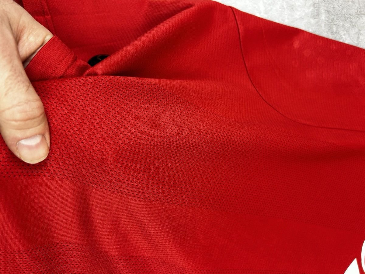 Adidas Liverpool Adidas Hyypia 2006/08 jersey size XL Size US XL / EU 56 / 4 - 12 Thumbnail