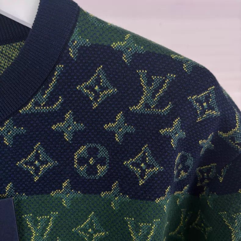 Louis Vuitton Louis Vuitton Blue-green color-block stripe full-print kni Size US L / EU 52-54 / 3 - 4 Thumbnail