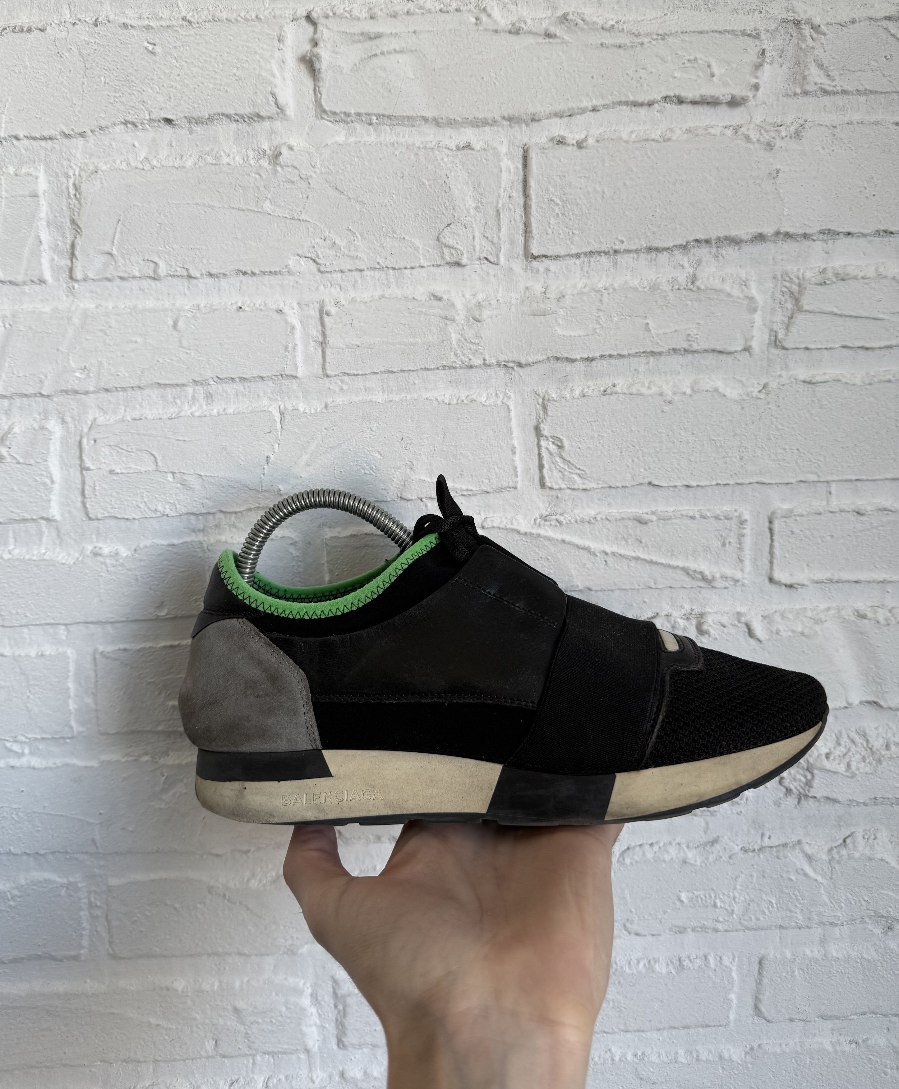 Balenciaga Balenciaga race runner black green sneakers Size US 6.5 / EU 39-40 - 2 Thumbnail