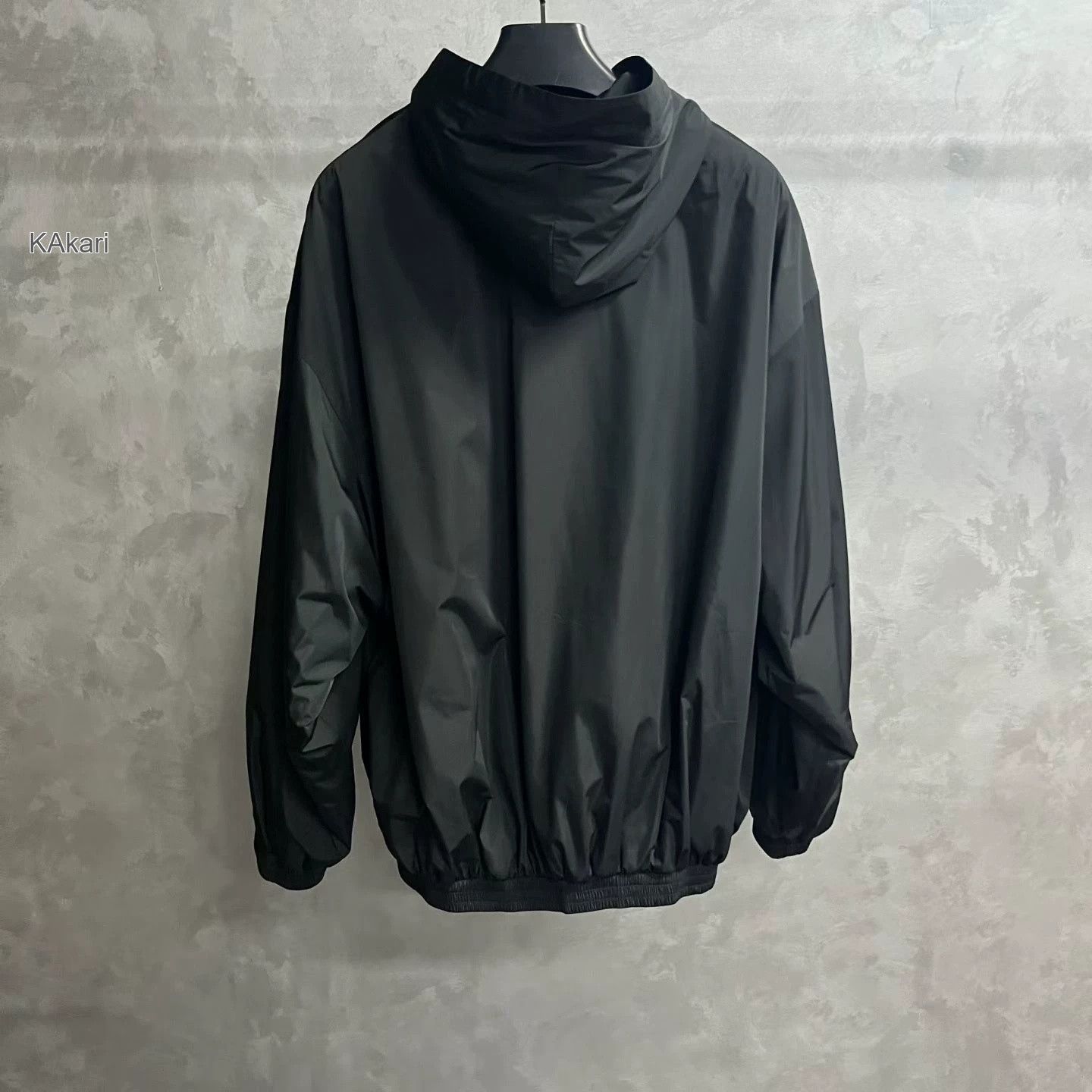 Balenciaga Balenciaga Black Logo Embroidered Hoodie Size US L / EU 52-54 / 3 - 5 Thumbnail