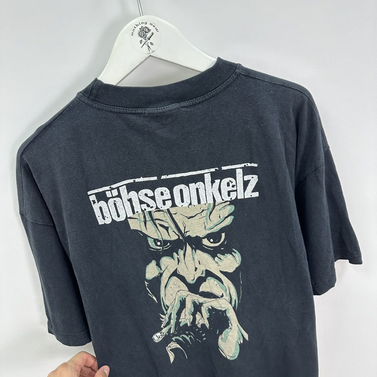 Vintage Vintage bohse onkez heiliege lieder angles tee rock tour y2k Size US L / EU 52-54 / 3 - 7 Thumbnail