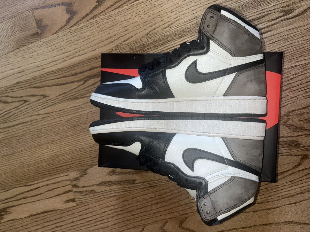 Nike Jordan 1 Mocha Retro High OG (6.5Y - GS) Size US 6.5 / EU 39-40 - 11 Thumbnail