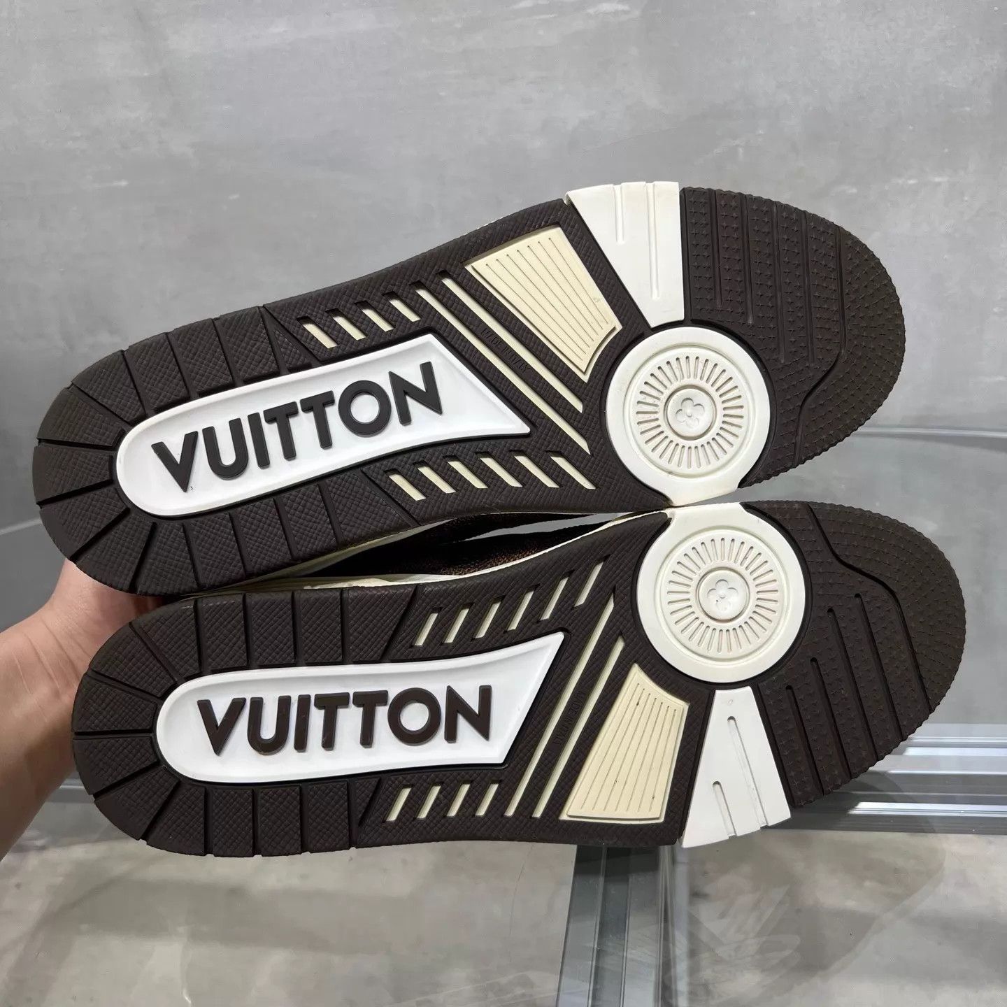 Louis Vuitton LV Trainer White/Brown UK7.5 (EU41.5) YH25061 Size US 8.5 / EU 41-42 - 7 Thumbnail