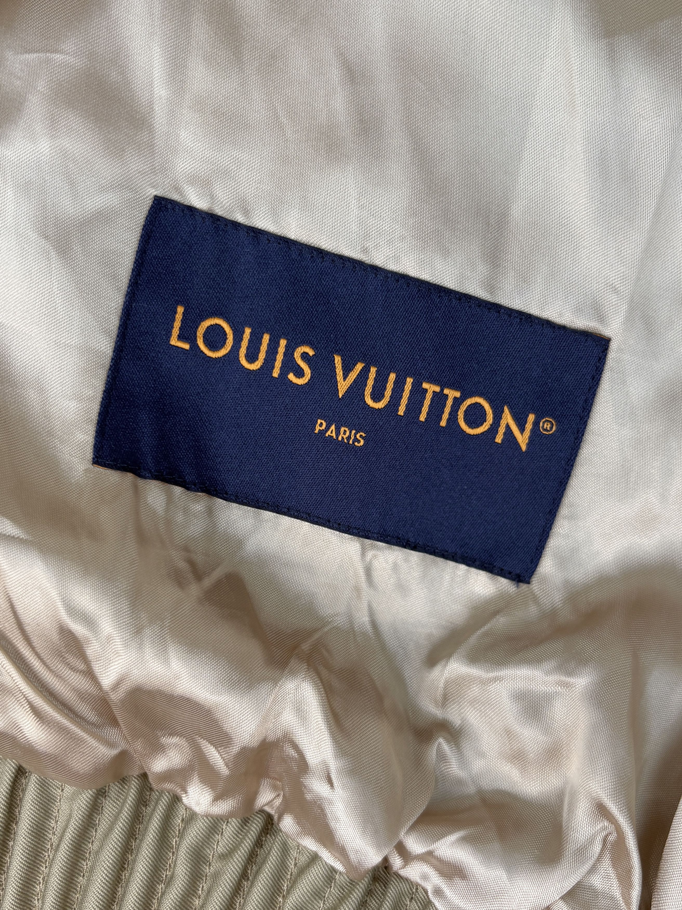 Louis Vuitton LOUIS VUITTON Embroidered Bomber Jacket. Size 52, Brand new Size US L / EU 52-54 / 3 - 10 Thumbnail