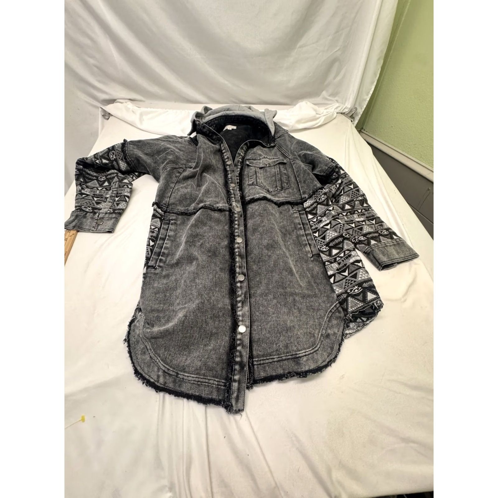 Denime Oli & Hali Jacket Shacket Black Size S Patchwork Flannel Denim Corduroy Button Snap Casual Workwear Oversize Women Size S / US 4 / IT 40 - 2 Thumbnail