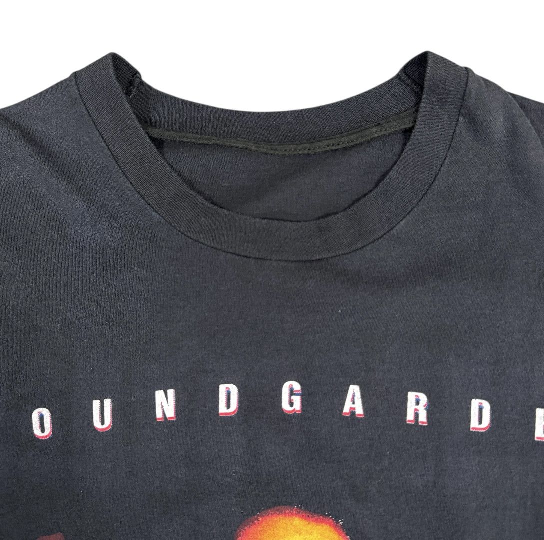 Band Tees Vintage 90s Soundgarden "Superunknown" Parking Lot Tee Size US L / EU 52-54 / 3 - 11 Thumbnail