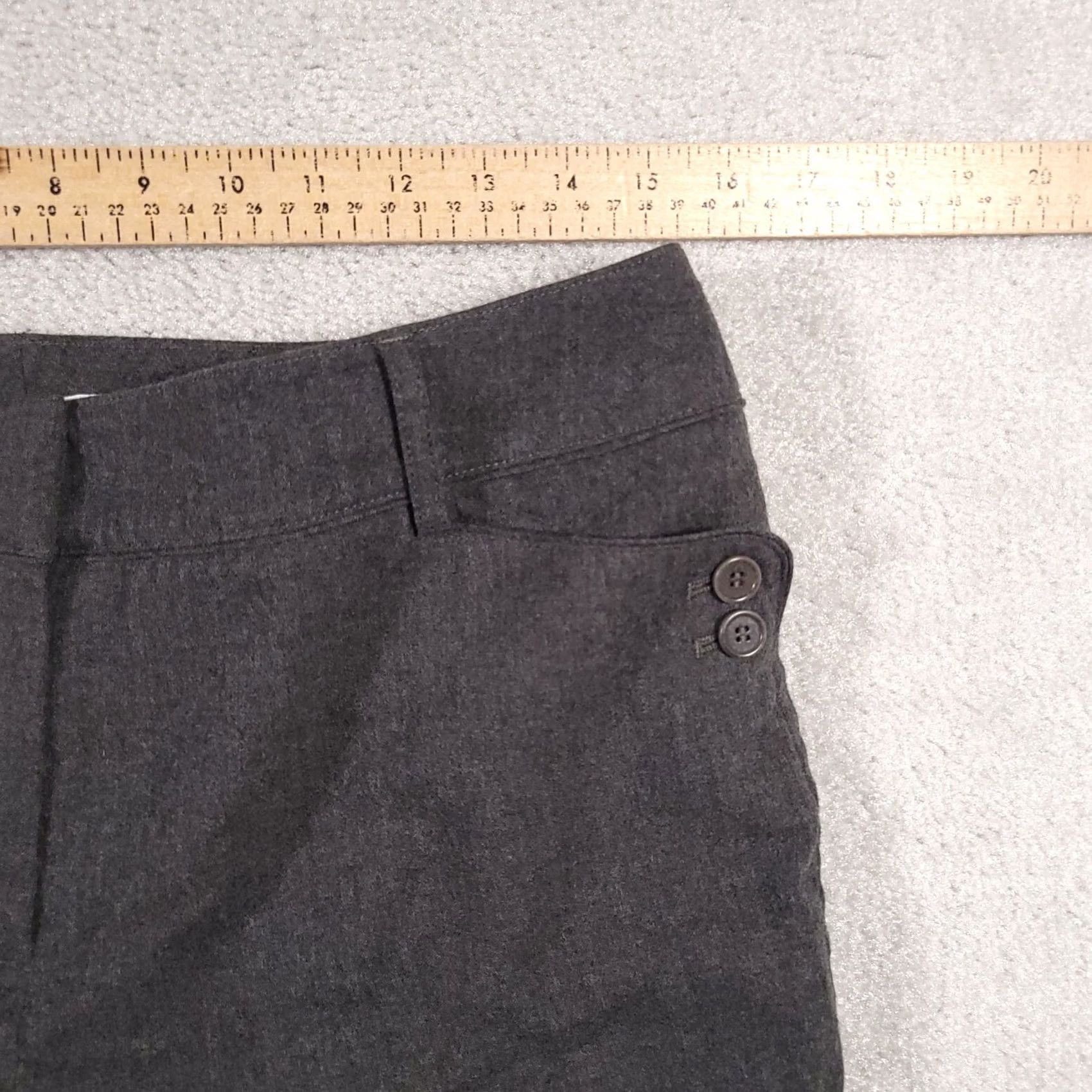 Talbots VINTAGE Talbots Capri Dress Pants Women's 12 Petite Lined Wool Gray Cropped Mid-Rise Size 34" / US 12 / IT 48 - 7 Thumbnail