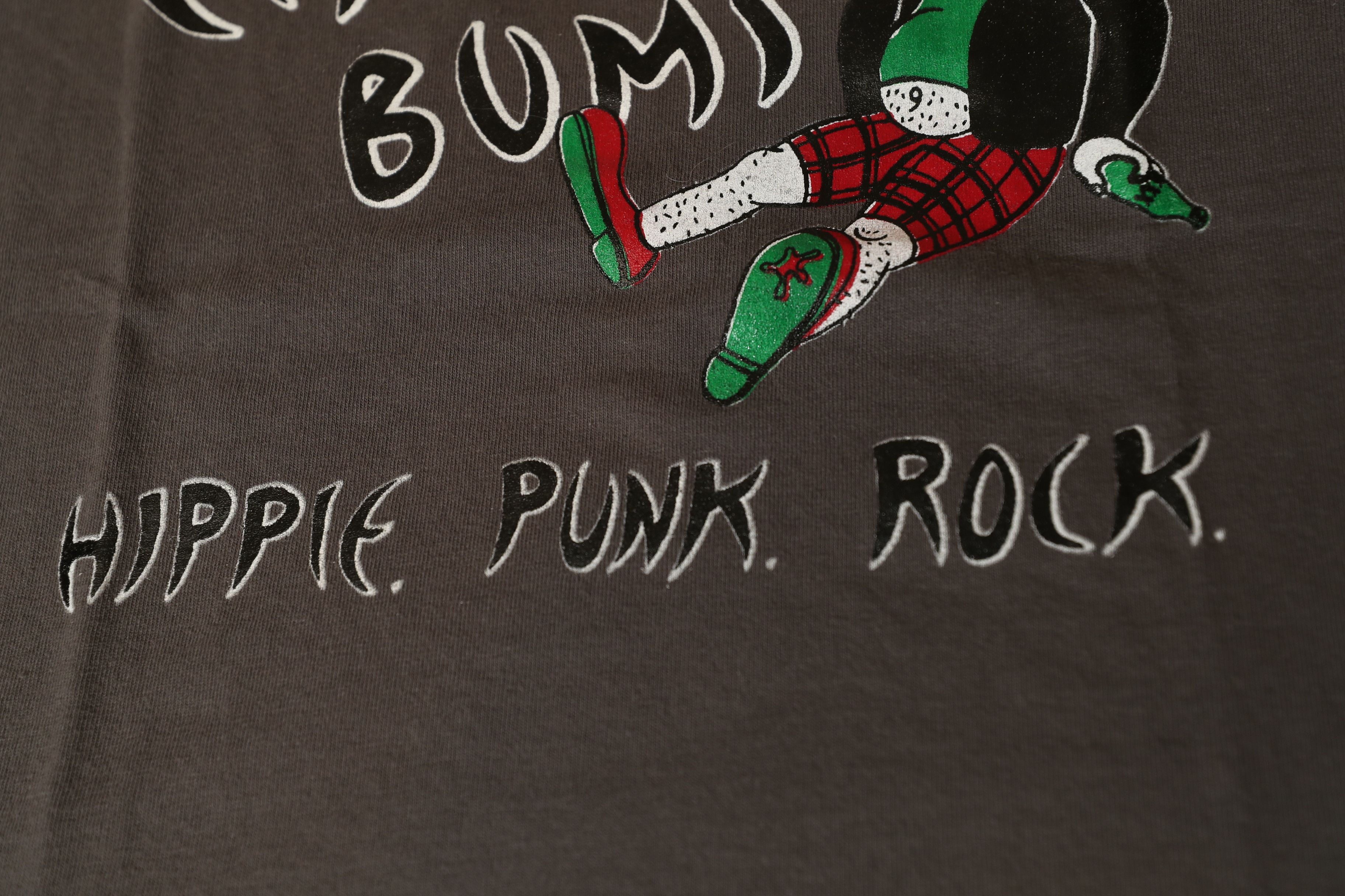 Gildan Carnie Bums Punk Rock Tee (L) Size US L / EU 52-54 / 3 - 6 Thumbnail