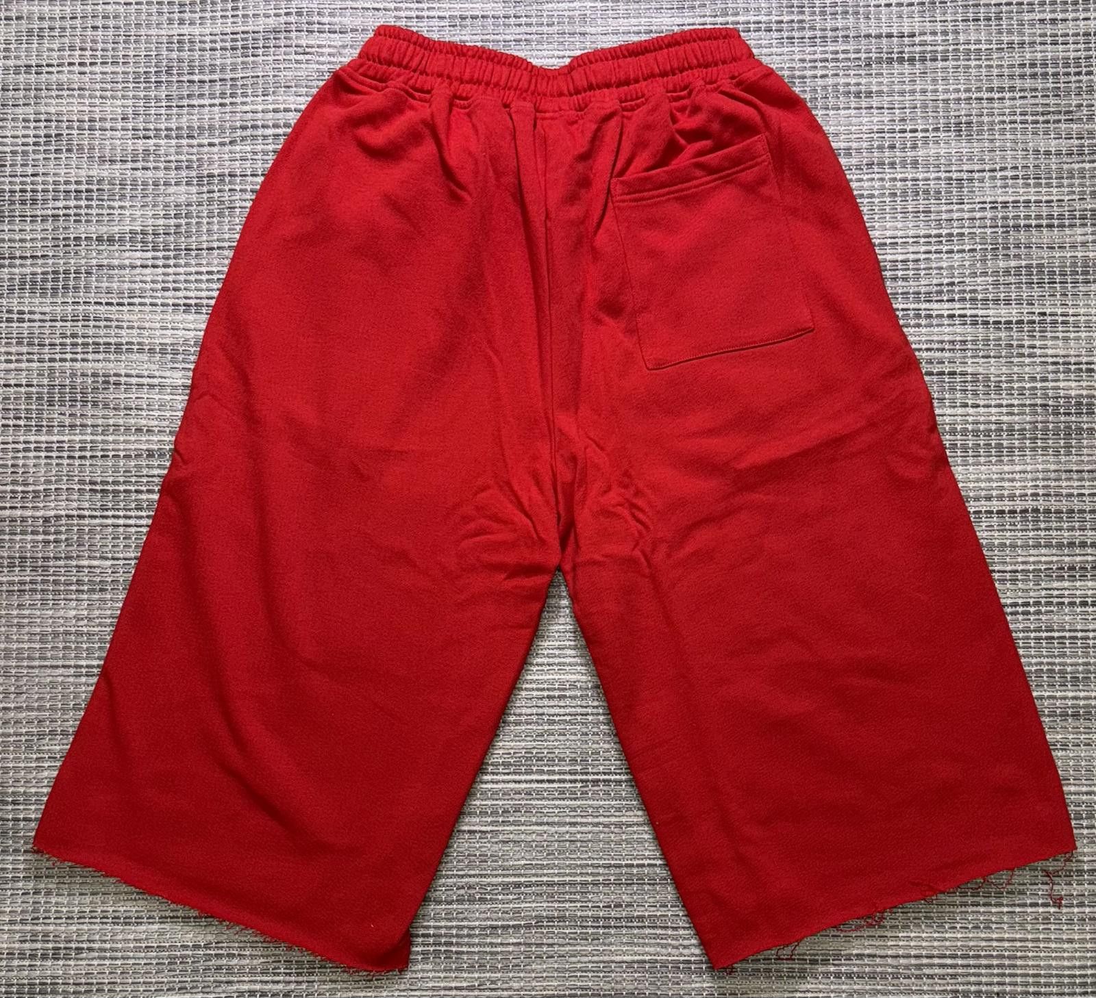 Other CRUM Red 3/4 Shorts Size US 36 / EU 52 - 3 Thumbnail