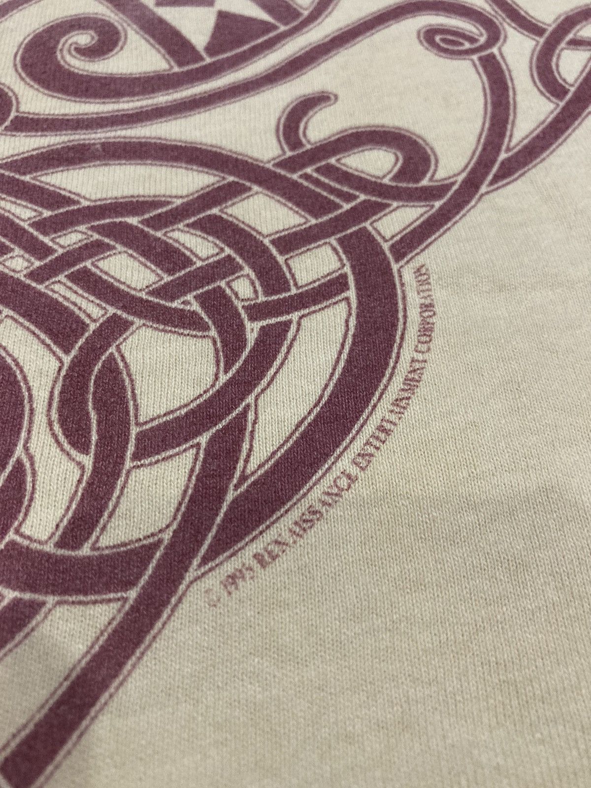 Vintage Vintage Distressed 90’s Renaissance Ent Corp T-Shirt Size US XL / EU 56 / 4 - 6 Thumbnail
