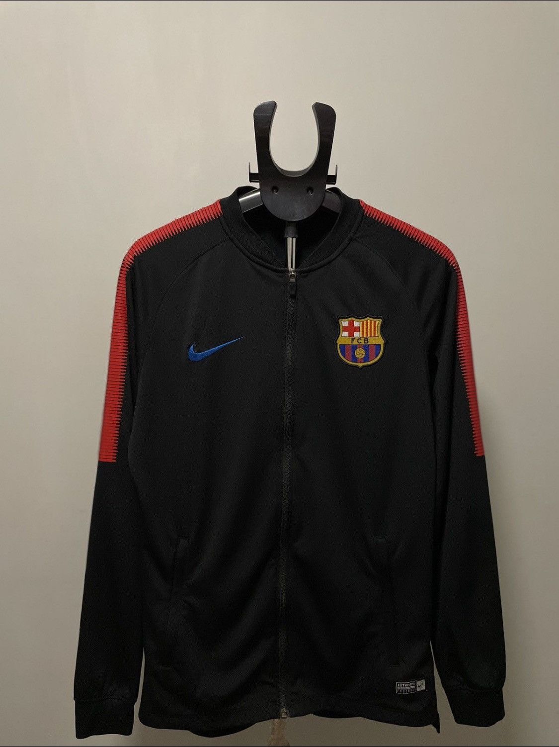 Other Nike Barcelona Vintage Track Jacket Small Size US S / EU 44-46 / 1 - 1 Thumbnail