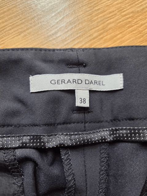 Gerard Darel Gerard Darel black straight-leg trousers size 38 FR Size 27" / US 4 / IT 40 - 2 Thumbnail