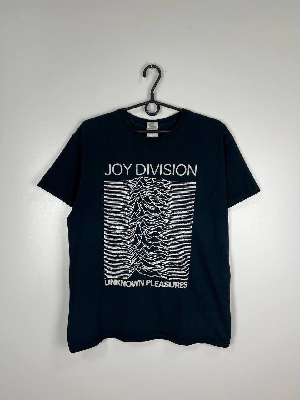 Vintage Joy Division Unknown Pleasures vintage band t-shirts size M Size US M / EU 48-50 / 2 - 1 Thumbnail