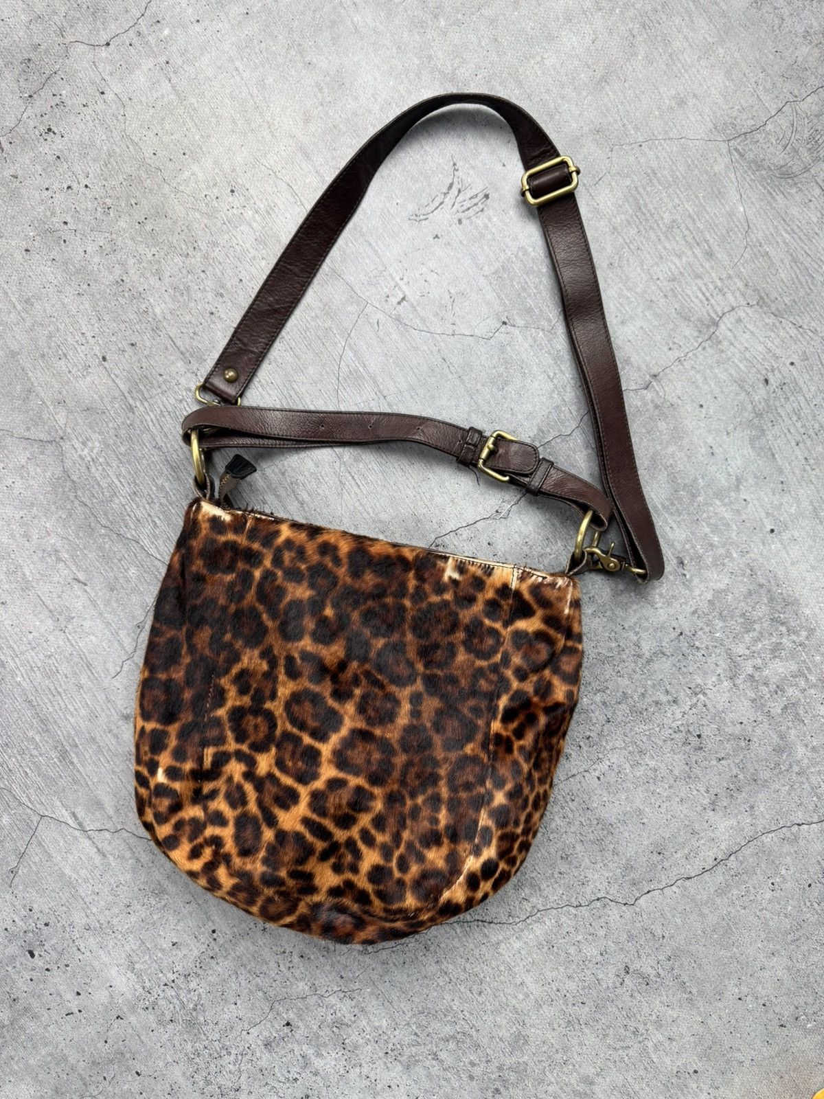 If Six Was Nine Y2K Japan Leopard Fur Leather Distressed Bag Size ONE SIZE - 1 Thumbnail