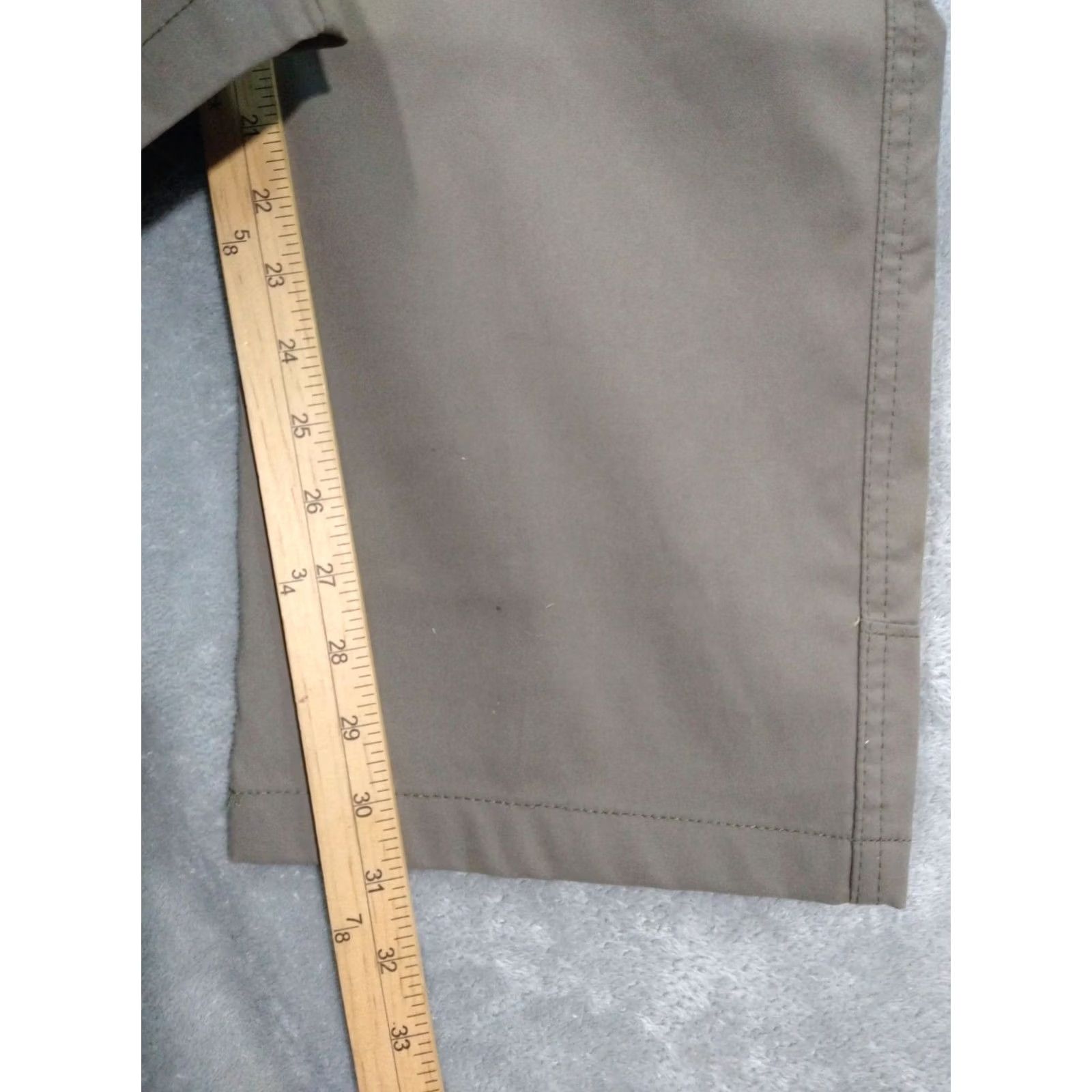 Wrangler Wrangler Pants Mens 42x30 Beige ATG Cliff Side Utility Straight Leg Nylon Stretch Casual Workwear Cargo Pockets Regular Mens Size US 42 / EU 58 - 5 Thumbnail