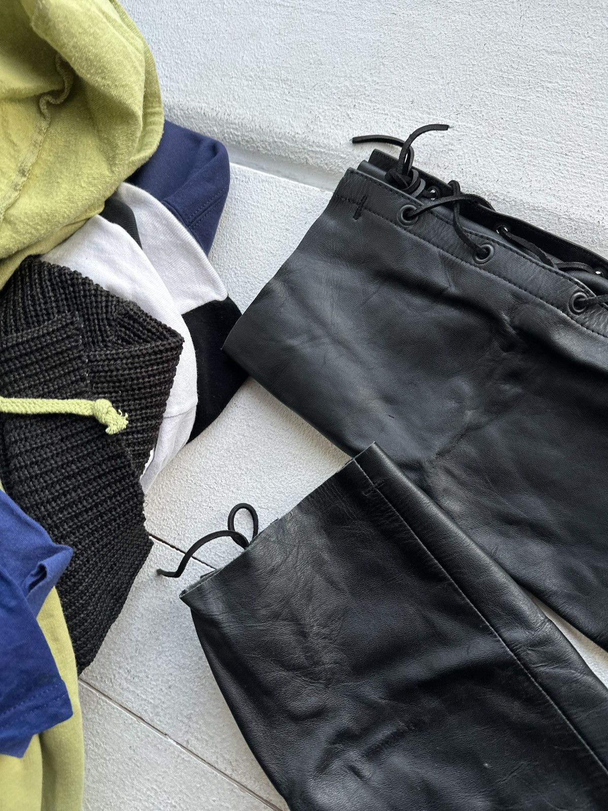 Leather 🚨GRAIL LEATHER PANTS RACING VNTG Cowboy Biker Leather Pants Size US 27 - 14 Thumbnail