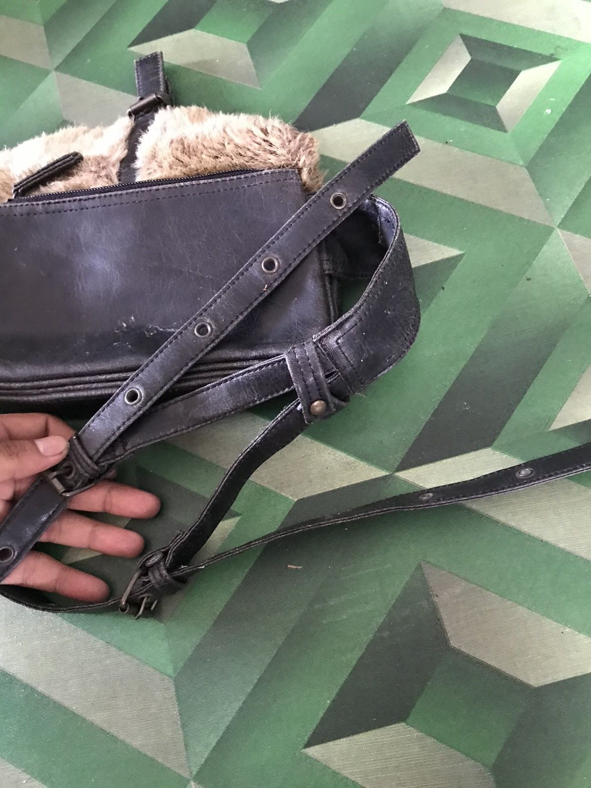 Japanese Brand Vibtage Leather Pouch Bag Size ONE SIZE - 6 Thumbnail