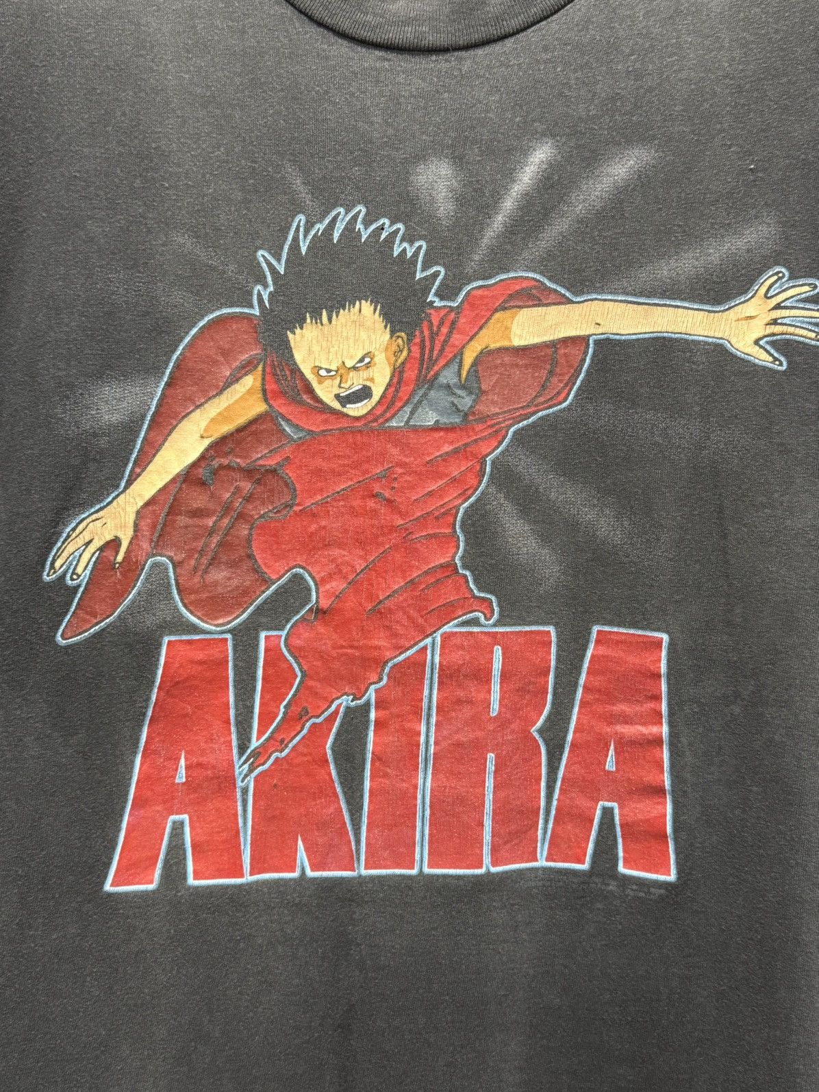 Anime Thrashed Vintage 80s Akira Animated Cyberpunk Sun Faded Tee Size US M / EU 48-50 / 2 - 2 Thumbnail