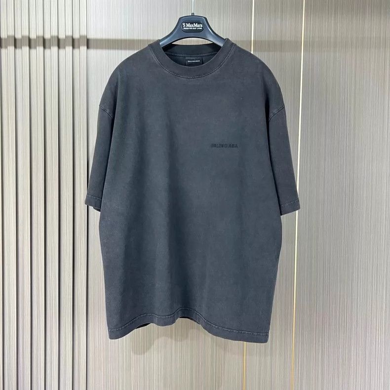 Other Balenciaga Washed front and back embroidered monogram shor Size US XS / EU 42 / 0 - 1 Thumbnail