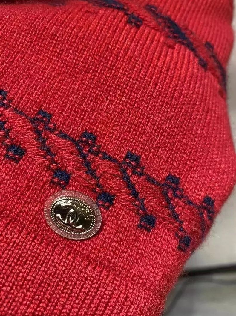 Chanel Chanel Sweater Long-sleeved Nextarrow-2505 Size XXS / US 00 / IT 34 - 5 Thumbnail