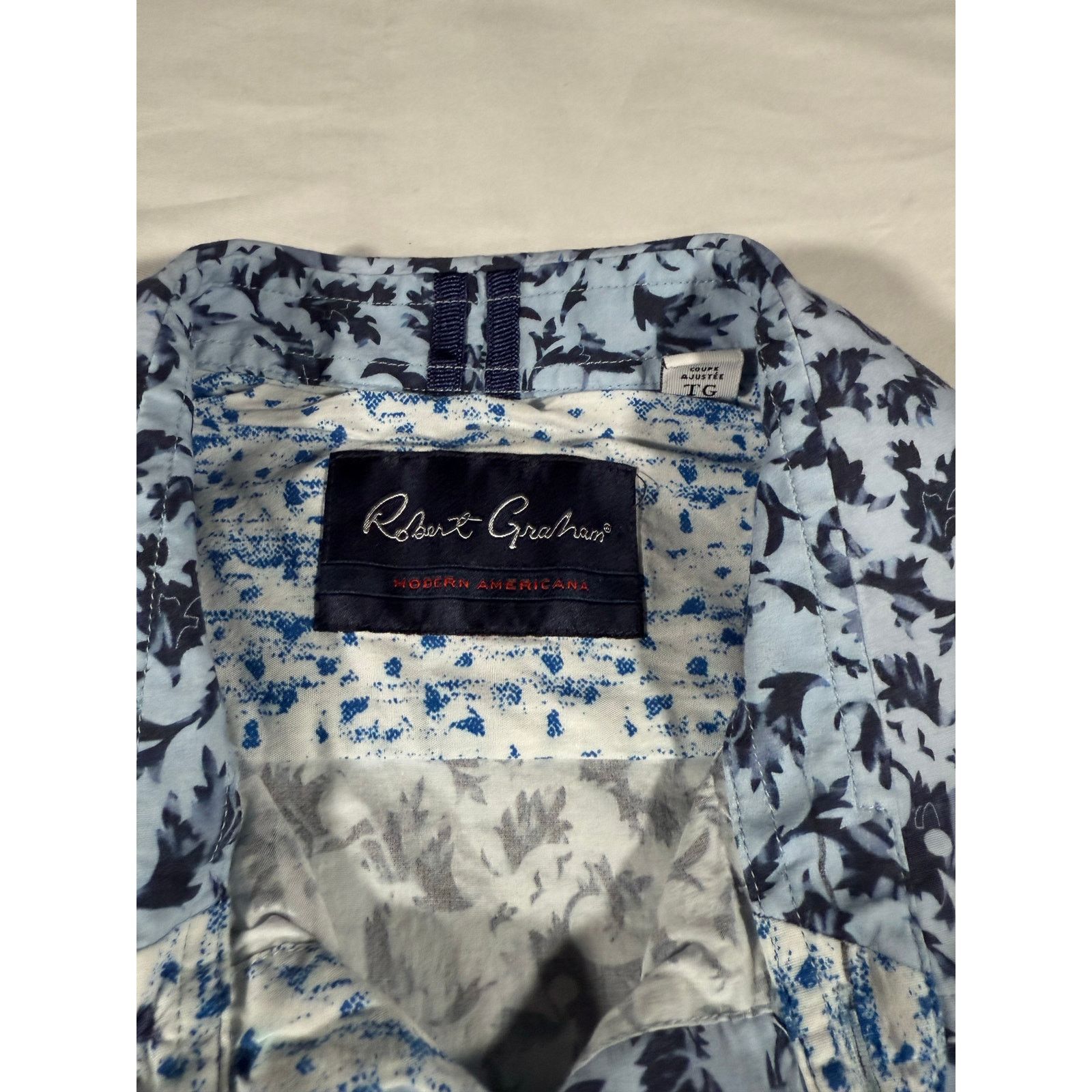Robert Graham Robert Graham Men’s XL Long Sleeve Button Blue Floral Size US XL / EU 56 / 4 - 3 Thumbnail