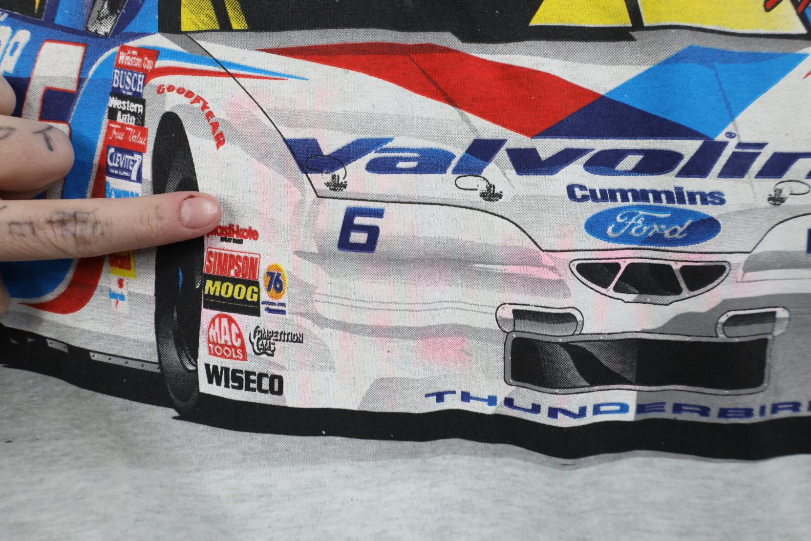 Vintage Vintage 90s NASCAR Mark Martin Valvoline Racing T-Shirt US Size US L / EU 52-54 / 3 - 5 Thumbnail