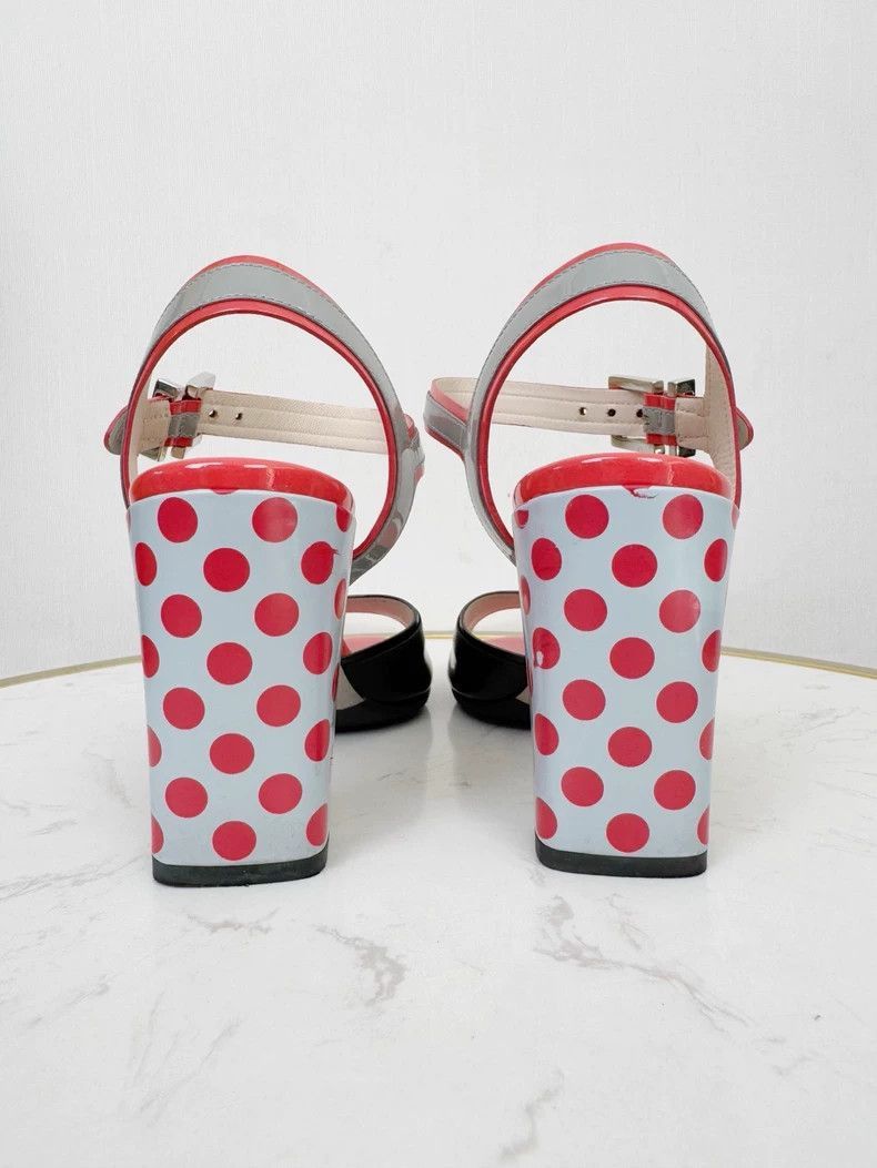 Fendi Fendi Women’s High Heels with Red Accents Size US 6 / IT 36 - 4 Thumbnail