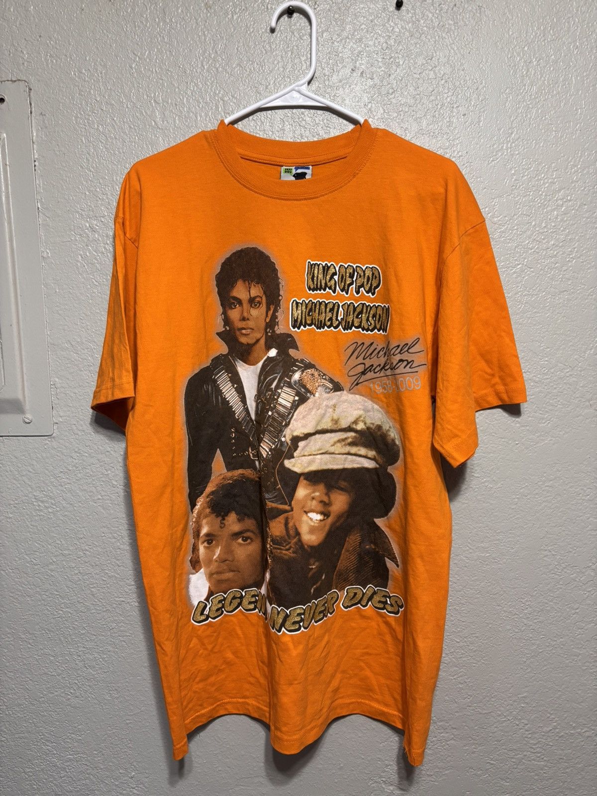 Other Vintage Michael Jackson T-Shirt Size US L / EU 52-54 / 3 - 1 Thumbnail