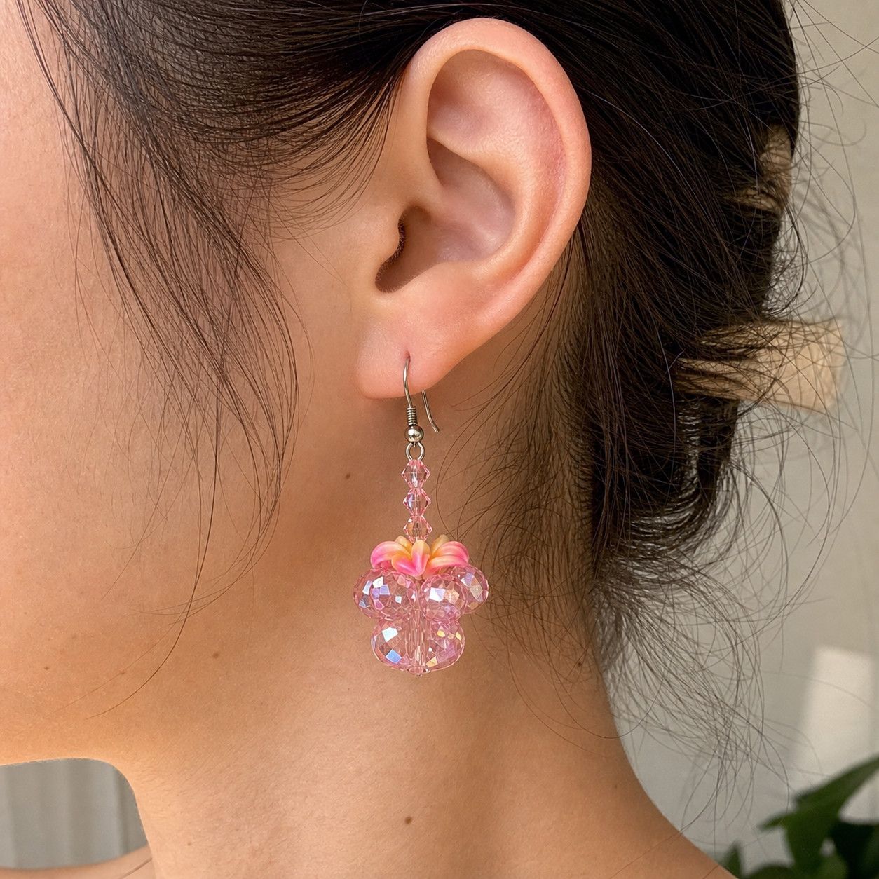 Other Pink Beaded Flower Drop Earrings Size ONE SIZE - 1 Thumbnail