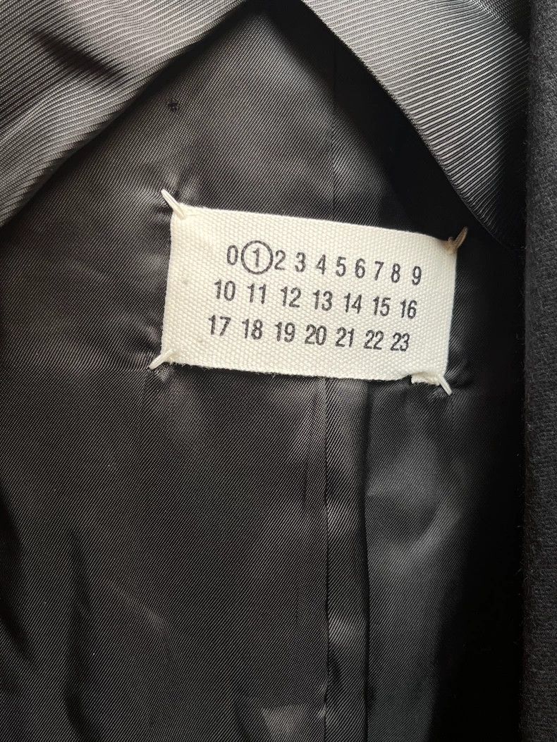Maison Margiela Maison Margiela Oversized collar-shaped jacket Size M / US 6-8 / IT 42-44 - 8 Thumbnail
